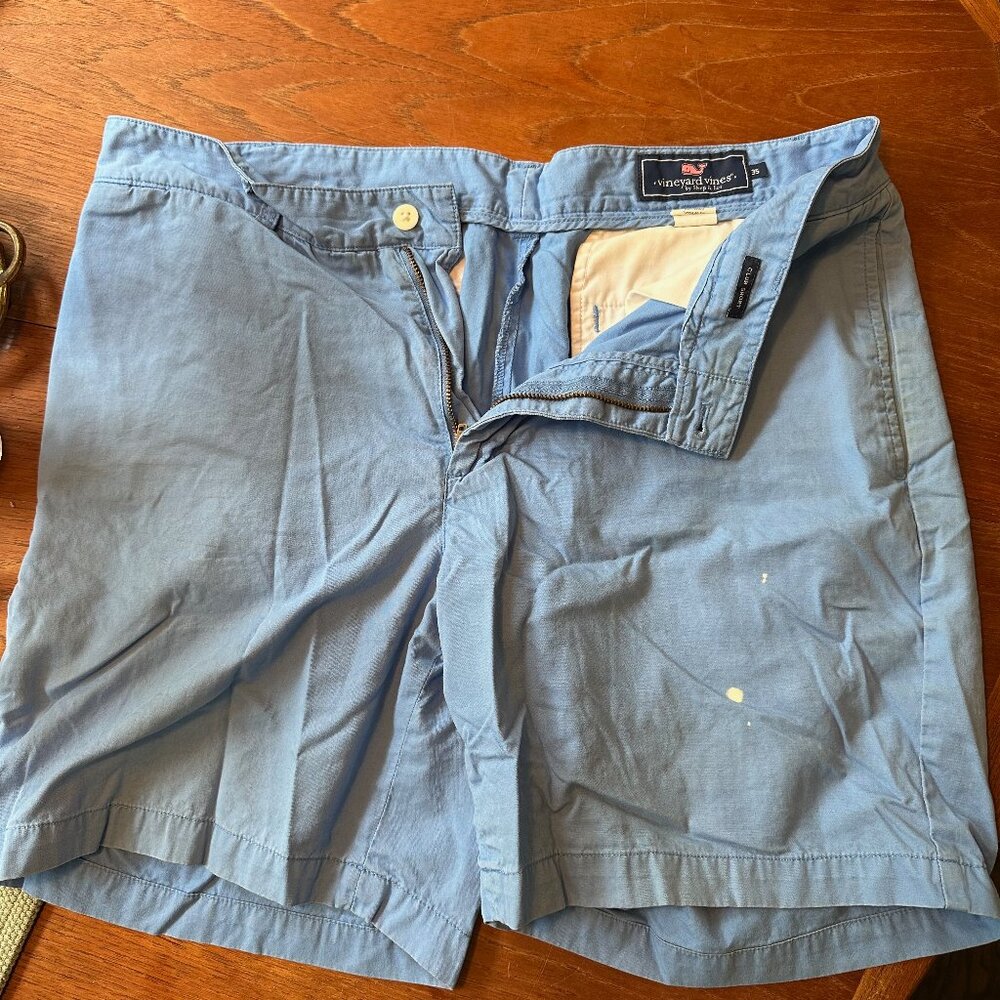 Vineyard Vines Club Shorts - Light Blue - Size 35 - Flawed